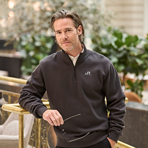 Ribbed interlock half zip