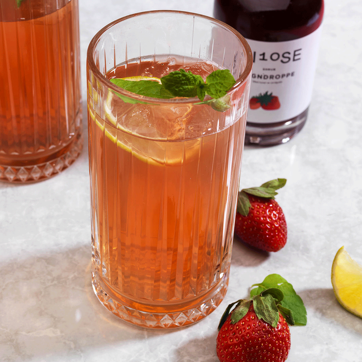 Regndroppe Shrub Jordgubbe