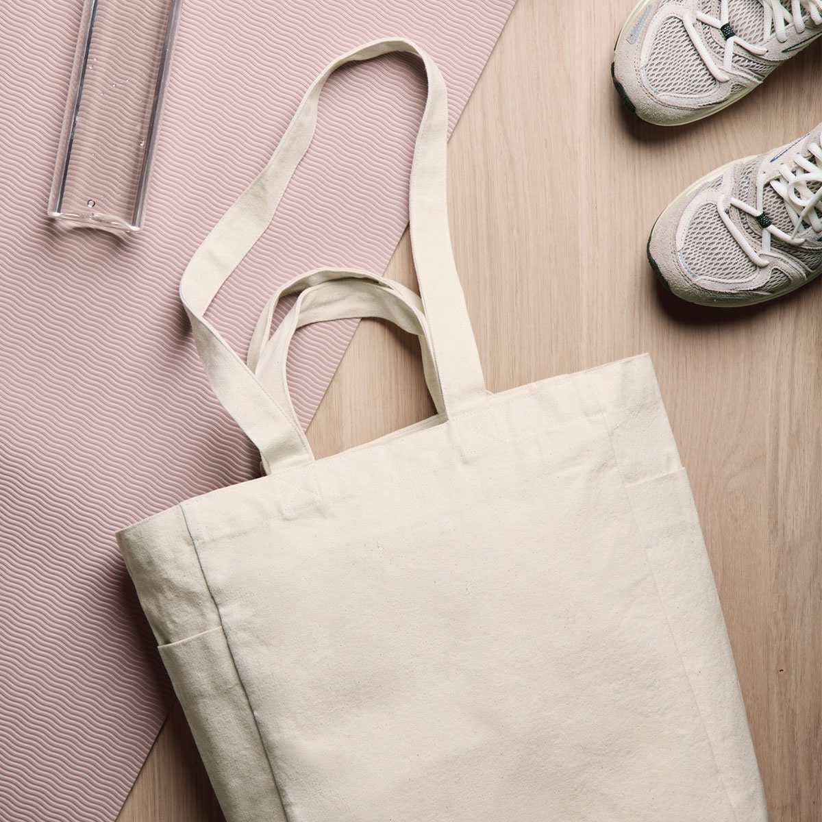 Vinga Hilo Tote Bag